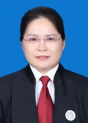 程萍